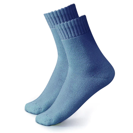 ถุงเท้ากันหนาว ขนาดฟรีไซต์ ผ้านุ่มหนา สี blue
